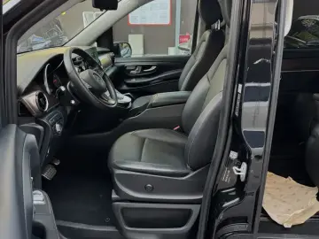 2021 Mercedes-Benz V-Класс с пробегом 142 000 км