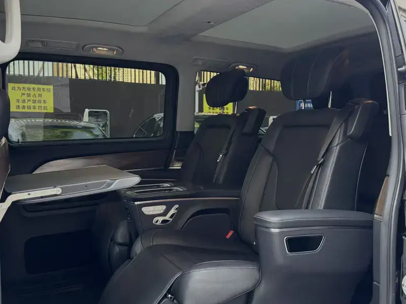 2021 Mercedes-Benz V-Класс с пробегом 142 000 км