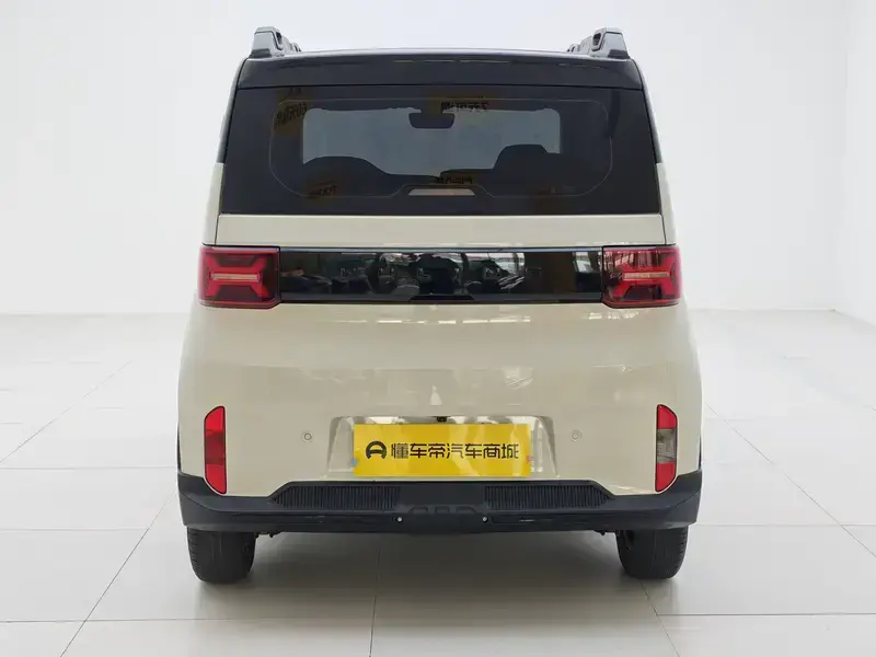 2022 Wuling Mini EV с пробегом 36 900 км