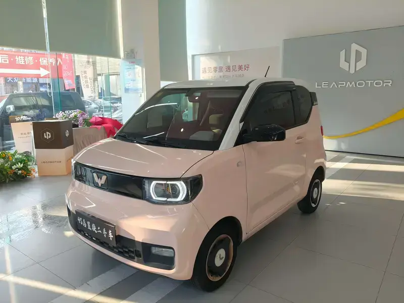 2021 Wuling Mini EV с пробегом 61 000 км