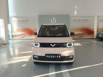 2021 Wuling Mini EV с пробегом 61 000 км