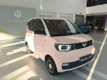 2021 Wuling Mini EV с пробегом 61 000 км