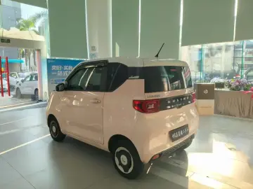 2021 Wuling Mini EV с пробегом 61 000 км