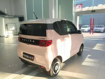 2021 Wuling Mini EV с пробегом 61 000 км