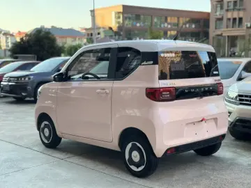 2021 Wuling Mini EV с пробегом 39 000 км