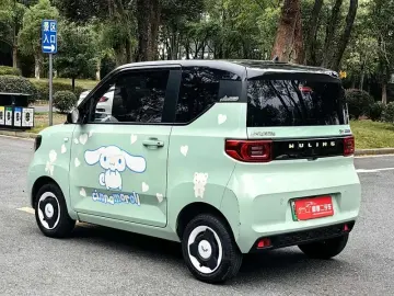 2021 Wuling Mini EV с пробегом 18 000 км