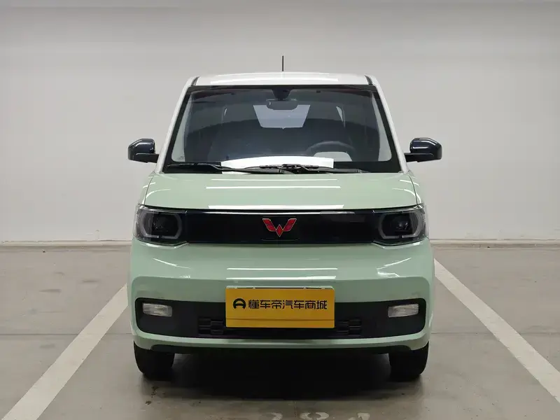 2021 Wuling Mini EV с пробегом 24 300 км