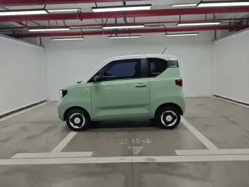 2021 Wuling Mini EV с пробегом 24 300 км