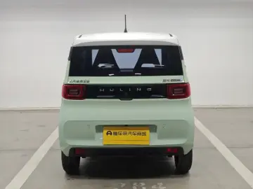 2021 Wuling Mini EV с пробегом 24 300 км