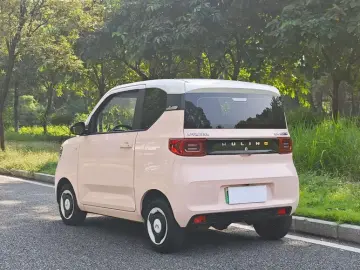 2022 Wuling Mini EV с пробегом 34 900 км