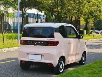 2022 Wuling Mini EV с пробегом 34 900 км