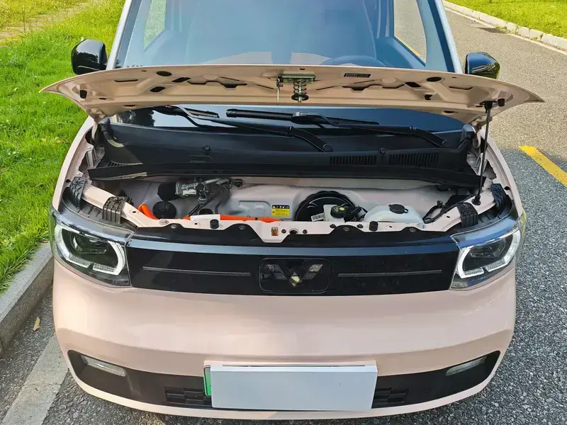 2022 Wuling Mini EV с пробегом 34 900 км
