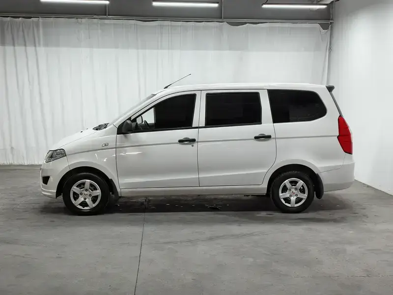 2020 Wuling Hongguang с пробегом 44 400 км