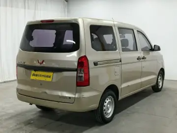 2022 Wuling Hongguang V с пробегом 23 600 км