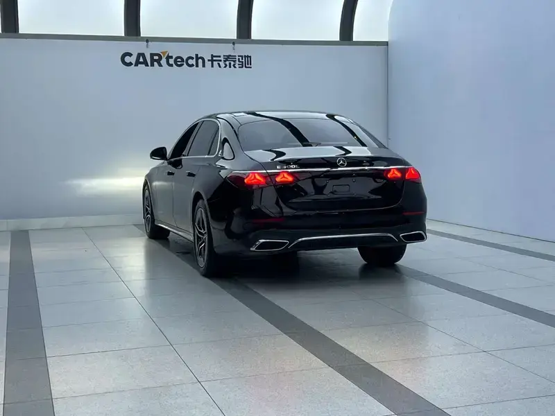 2024 Mercedes-Benz E-Класс с пробегом 23 000 км