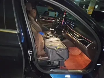 2021 BMW M760Le с пробегом 91 500 км