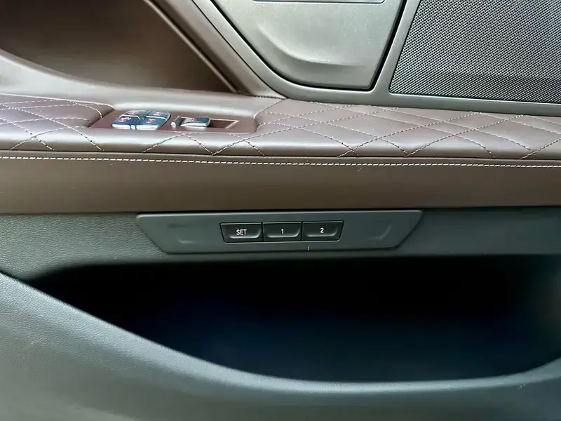2021 BMW M760Le с пробегом 103 000 км