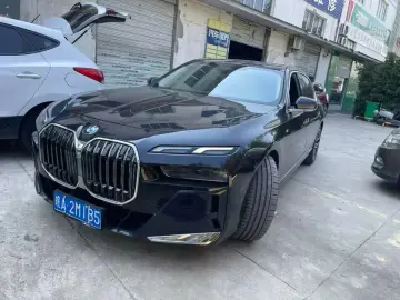 BMW M760Le