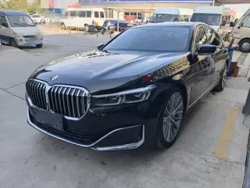 BMW M760Le