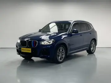 BMW X3 M50