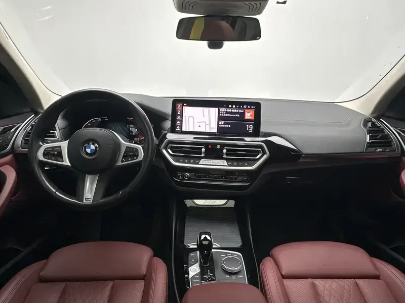 2022 BMW X3 M50 с пробегом 51 000 км
