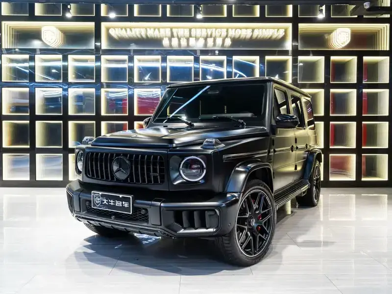 2025 Mercedes-Benz G-Класс AMG с пробегом 10 000 км