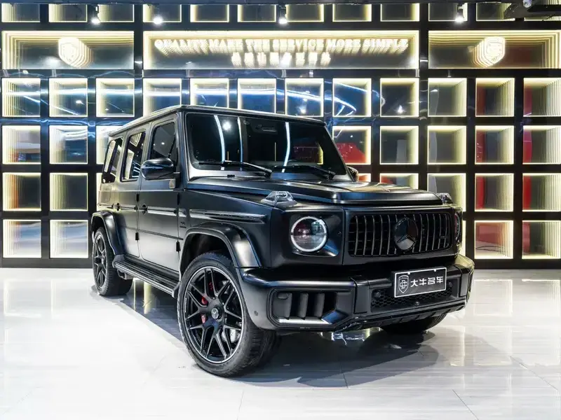 2025 Mercedes-Benz G-Класс AMG с пробегом 10 000 км