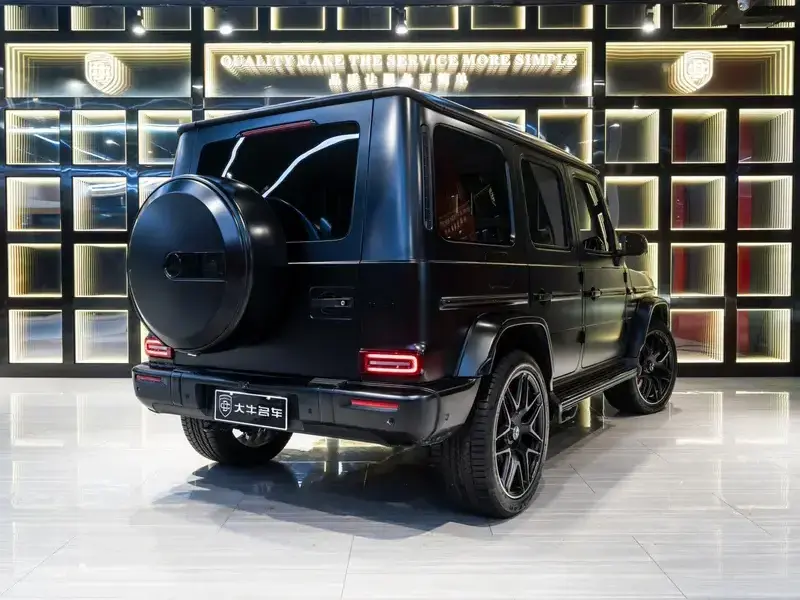 2025 Mercedes-Benz G-Класс AMG с пробегом 10 000 км