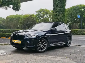 BMW X3 M50