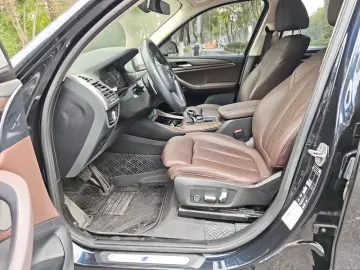 2022 BMW X3 M50 с пробегом 43 500 км