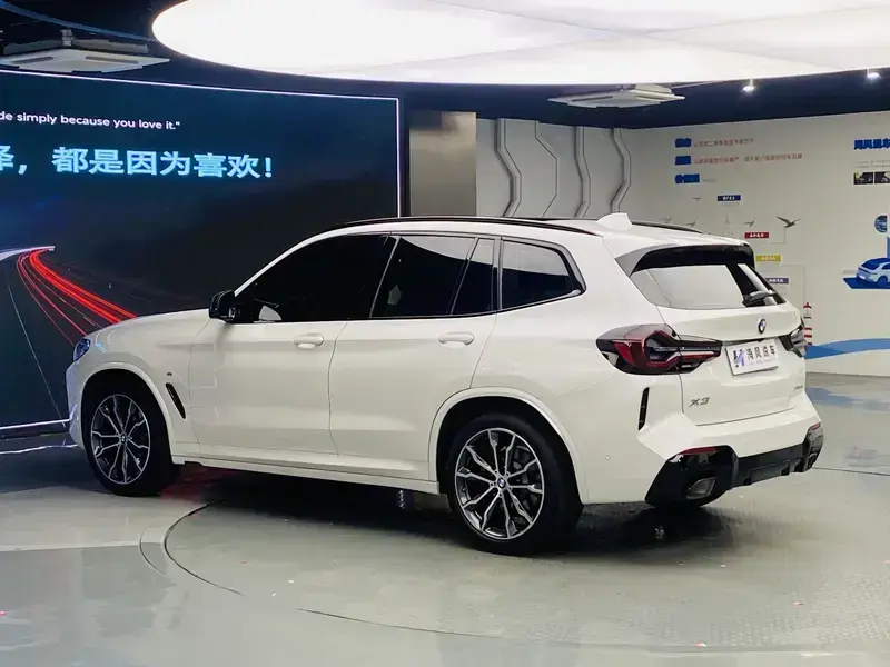 2023 BMW X3 M50 с пробегом 38 000 км