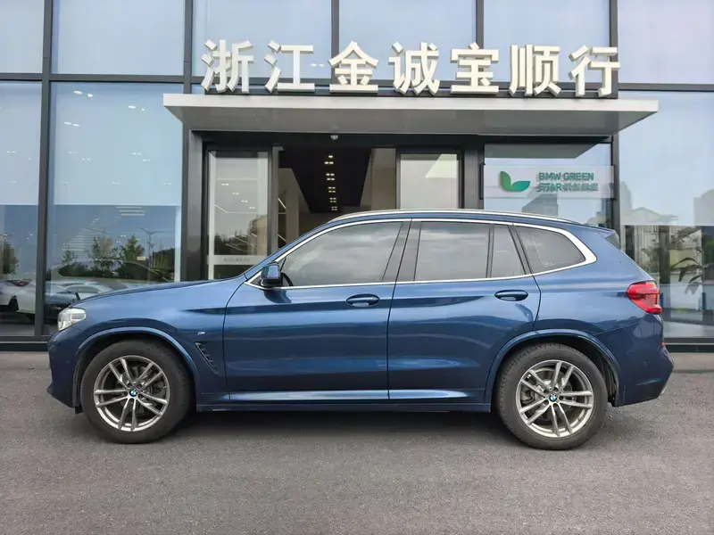 2020 BMW X3 M50 с пробегом 73 000 км