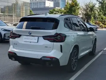 2023 BMW X3 M50 с пробегом 18 000 км