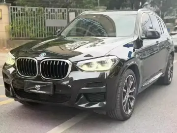 BMW X3 M50