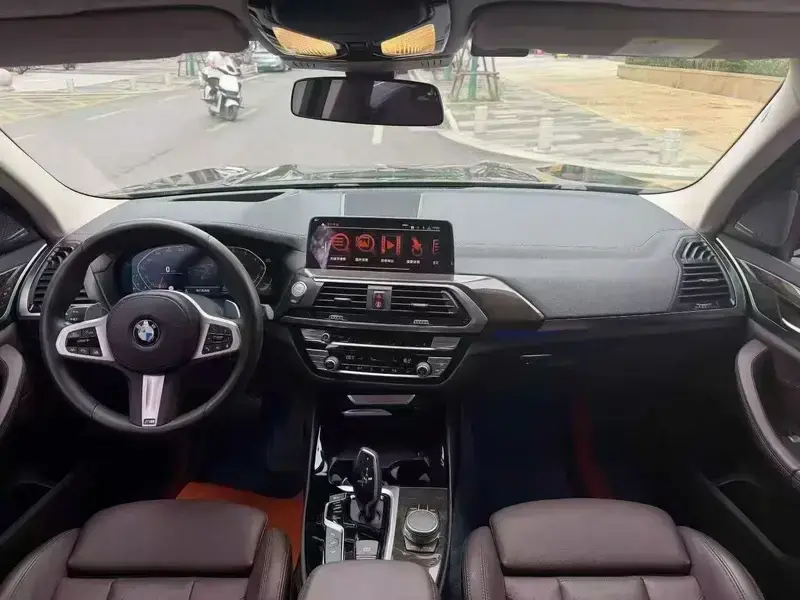 2020 BMW X3 M50 с пробегом 61 000 км