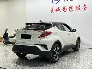 2020 Toyota C-HR с пробегом 33 500 км