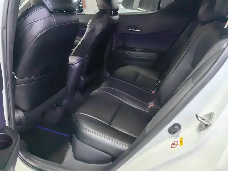 2020 Toyota C-HR с пробегом 54 000 км