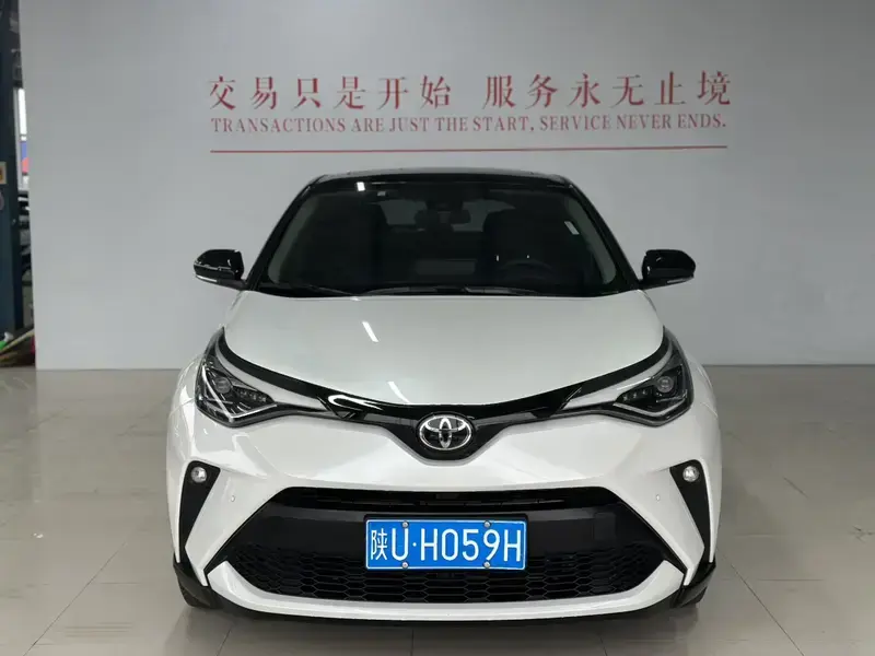 2021 Toyota C-HR с пробегом 36 900 км