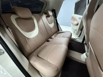 2025 Wuling Binguo с пробегом 14 000 км