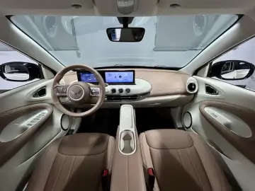 2025 Wuling Binguo с пробегом 14 000 км