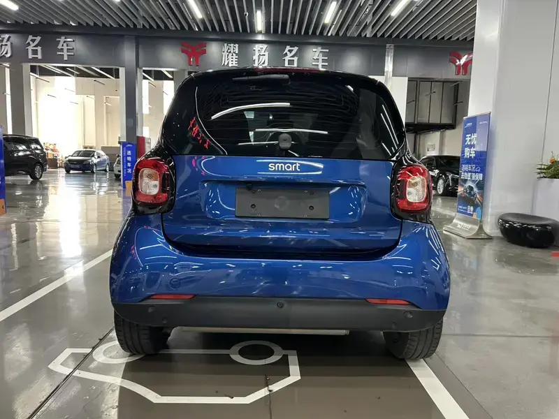 2019 Brabus smart fortwo с пробегом 22 000 км