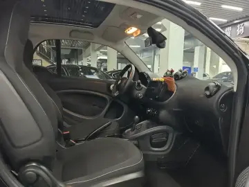 2019 Brabus smart fortwo с пробегом 22 000 км