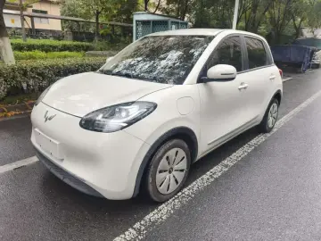 2023 Wuling Binguo с пробегом 38 000 км