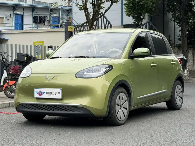 2023 Wuling Binguo с пробегом 12 000 км