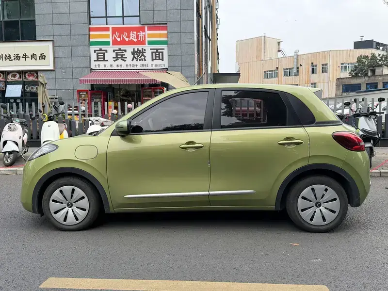 2023 Wuling Binguo с пробегом 12 000 км