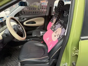 2023 Wuling Binguo с пробегом 12 000 км