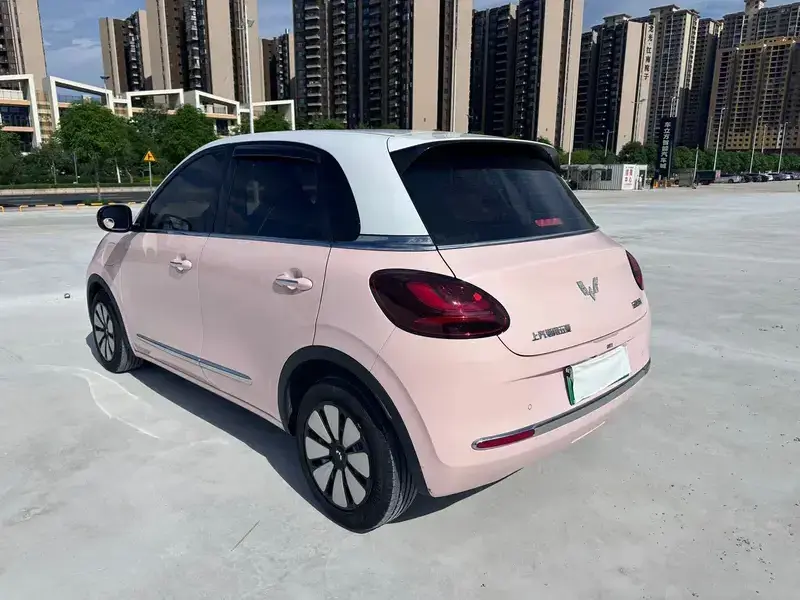 2023 Wuling Binguo с пробегом 33 000 км