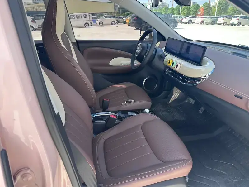 2023 Wuling Binguo с пробегом 33 000 км