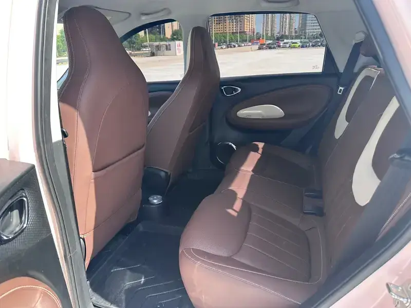 2023 Wuling Binguo с пробегом 33 000 км