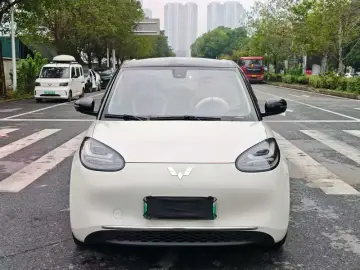 2023 Wuling Binguo с пробегом 17 000 км